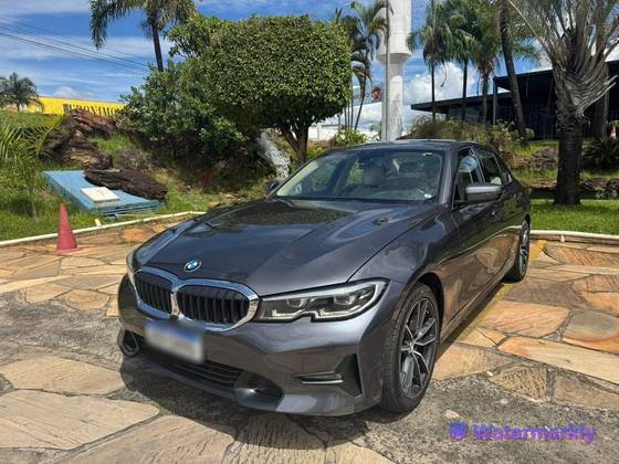 BMW 320i 2020