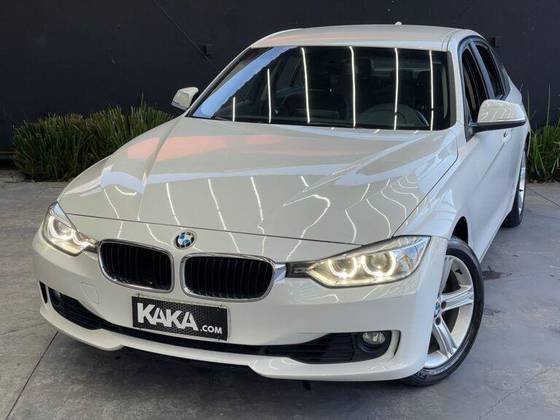 BMW 320i 2013