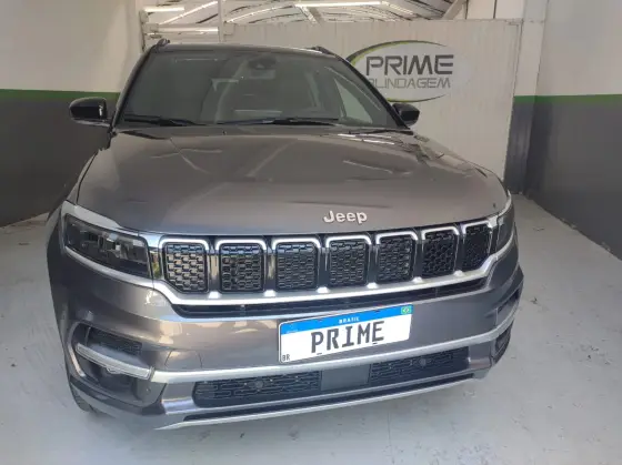 JEEP COMMANDER 2025