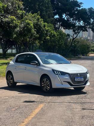 PEUGEOT 208 2024