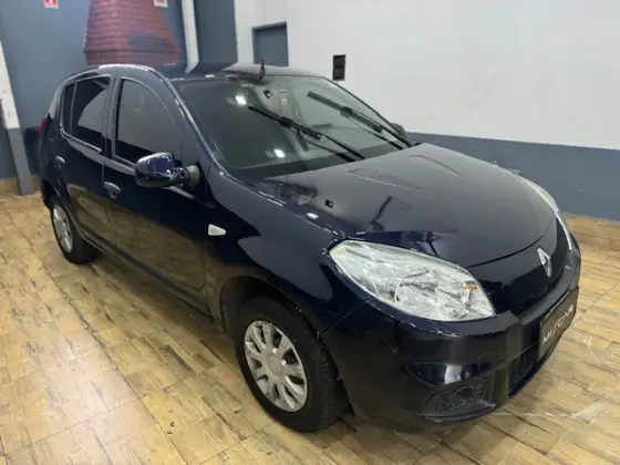 RENAULT SANDERO 2012