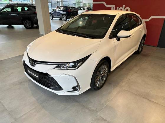 TOYOTA COROLLA 2025