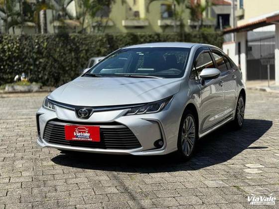 TOYOTA COROLLA 2023