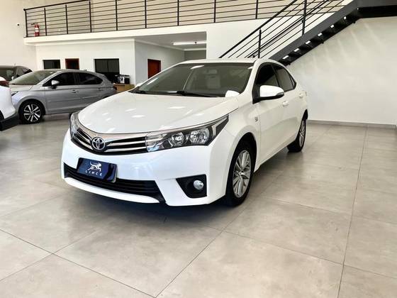 TOYOTA COROLLA 2015