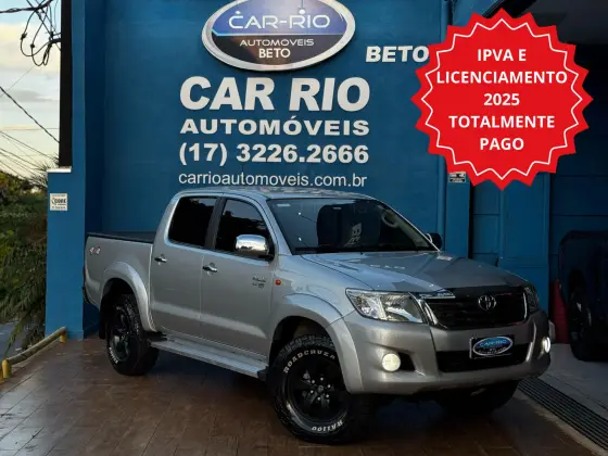 TOYOTA HILUX 2012