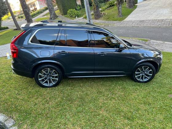 VOLVO XC90 2019