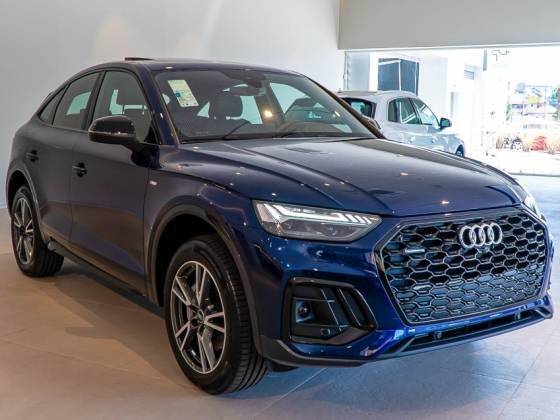 AUDI Q5 2024
