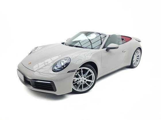 PORSCHE 911 2024