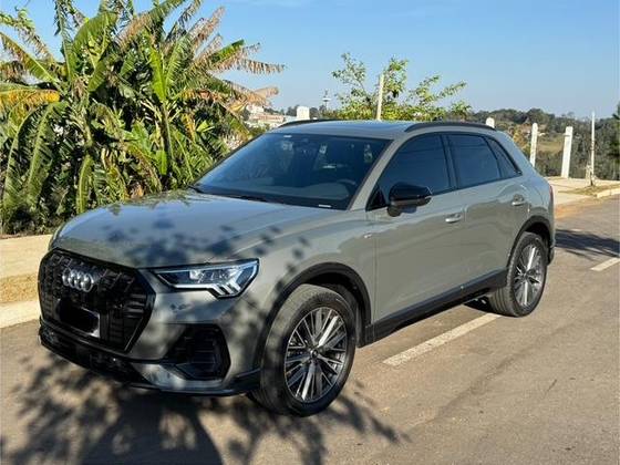 AUDI Q3 2023
