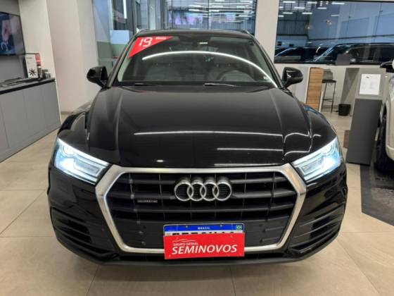 AUDI Q5 2019