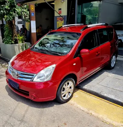 NISSAN LIVINA 2014