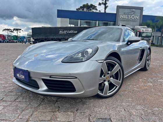 PORSCHE 718 2024