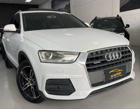 AUDI Q3 2016