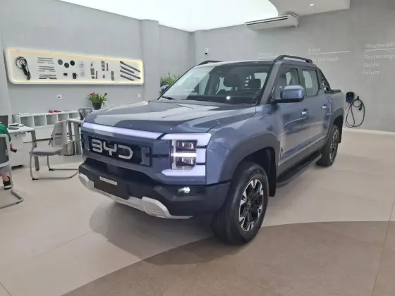 BYD SHARK 2025