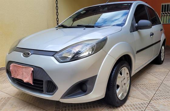 FORD FIESTA 2013