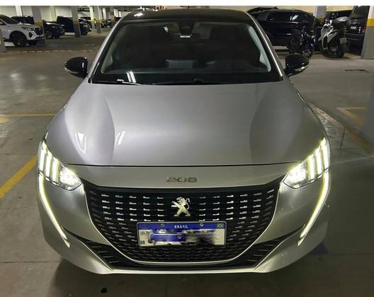PEUGEOT 208 2022
