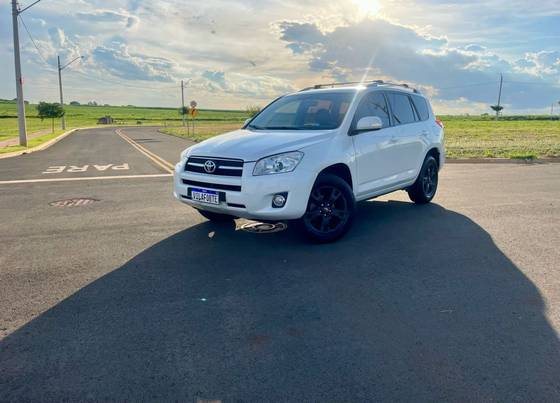 TOYOTA RAV4 2012