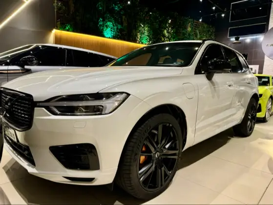VOLVO XC60 2020