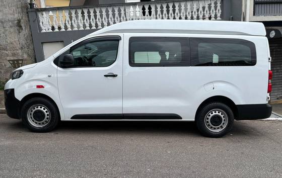 PEUGEOT EXPERT 2019