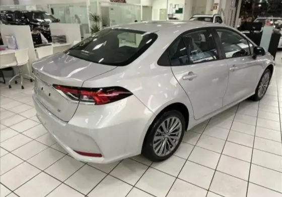 TOYOTA COROLLA 2025