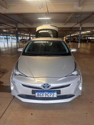 TOYOTA PRIUS 2018