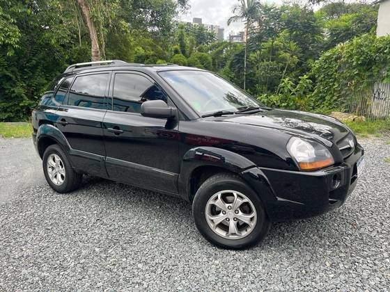 HYUNDAI TUCSON 2010