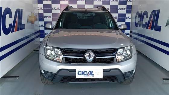 RENAULT DUSTER 2019