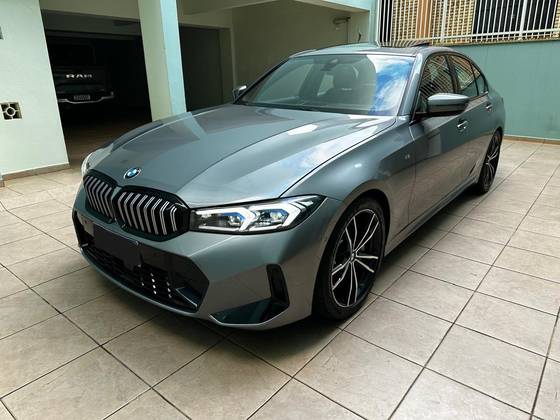 BMW 320i 2023
