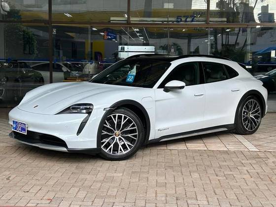 PORSCHE TAYCAN 2022