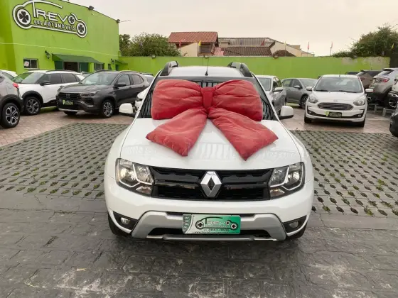 RENAULT DUSTER 2017