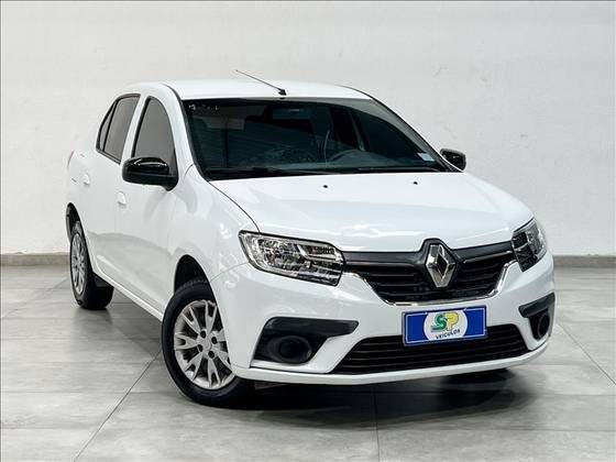 RENAULT LOGAN 2024