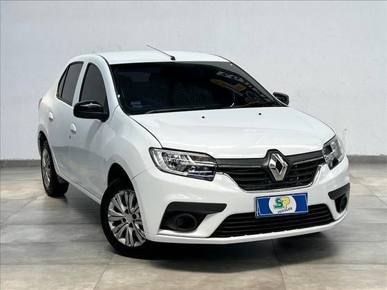 RENAULT LOGAN 2024