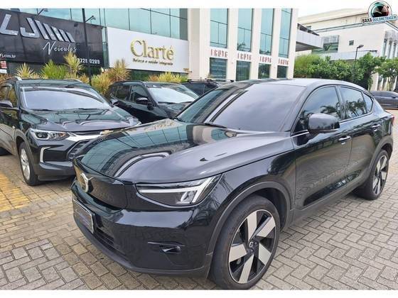 VOLVO C40 2023