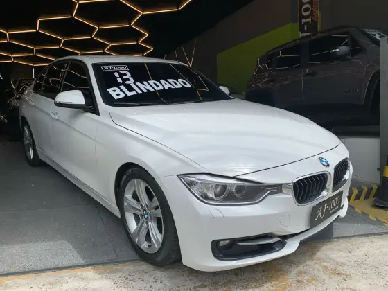 BMW 320i 2013