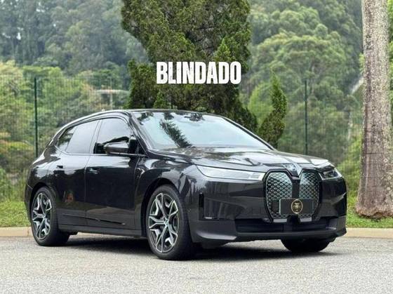 BMW iX 2023