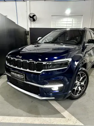 JEEP COMMANDER 2022