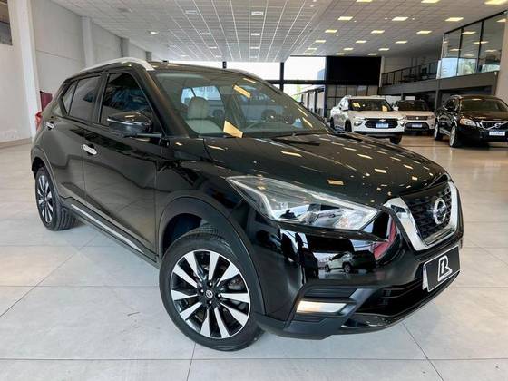 NISSAN KICKS 2020