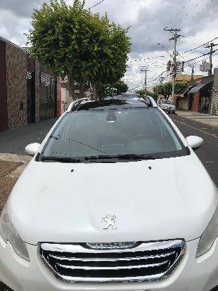 PEUGEOT 2008 2017