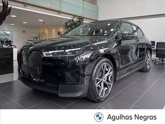 BMW iX 2025