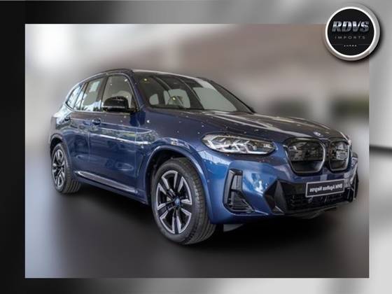 BMW iX3 2024