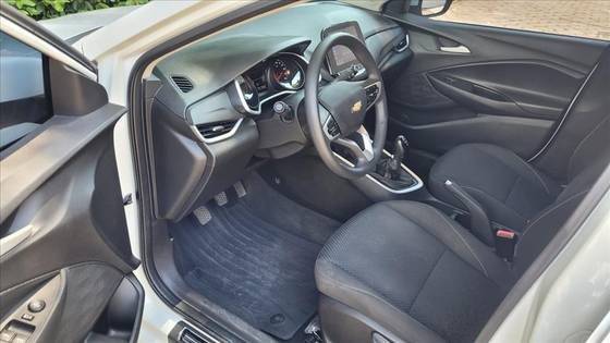 CHEVROLET ONIX 2021