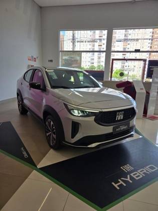FIAT FASTBACK 2025