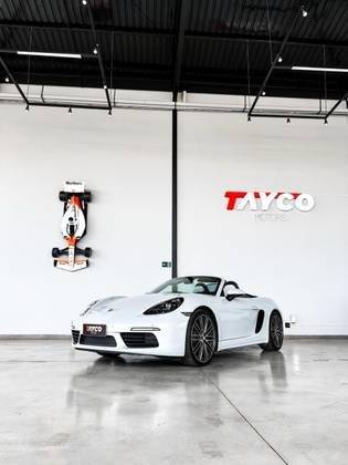 PORSCHE 718 2024