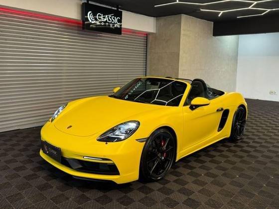PORSCHE 718 2024