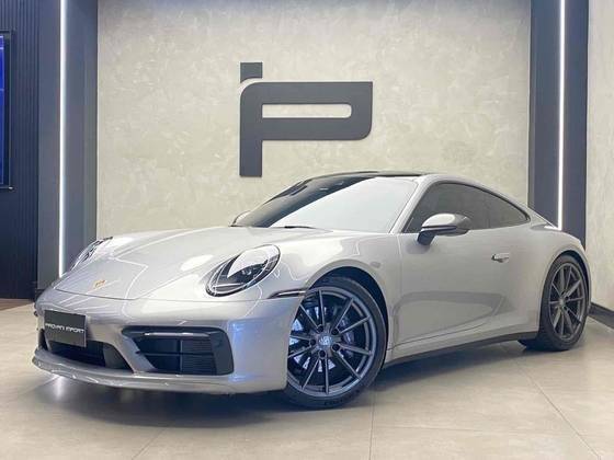 PORSCHE 911 2024