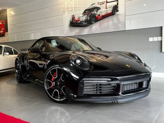 PORSCHE 911 2023