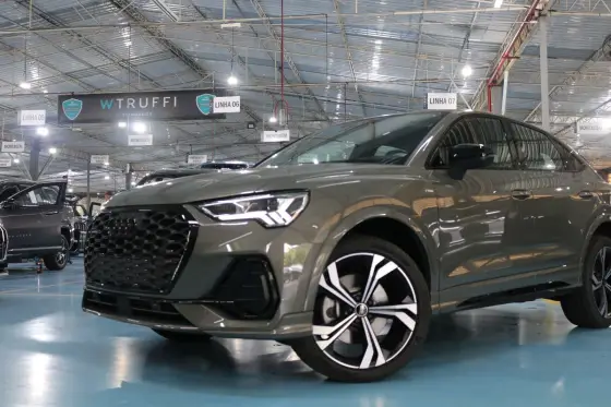 AUDI Q3 2024