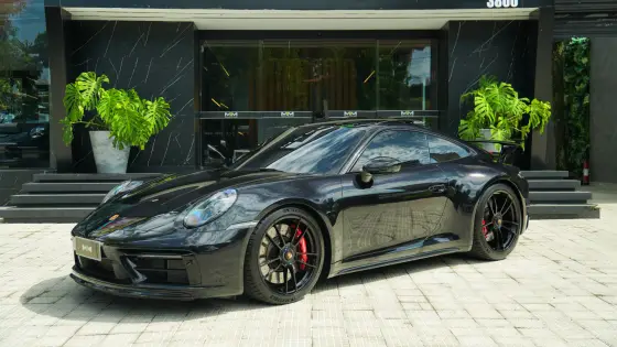 PORSCHE 911 2023