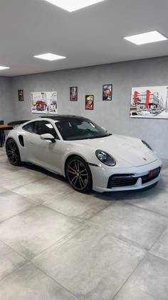 PORSCHE 911 2022