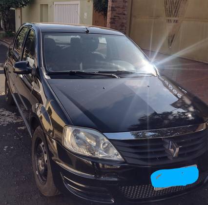 RENAULT LOGAN 2013